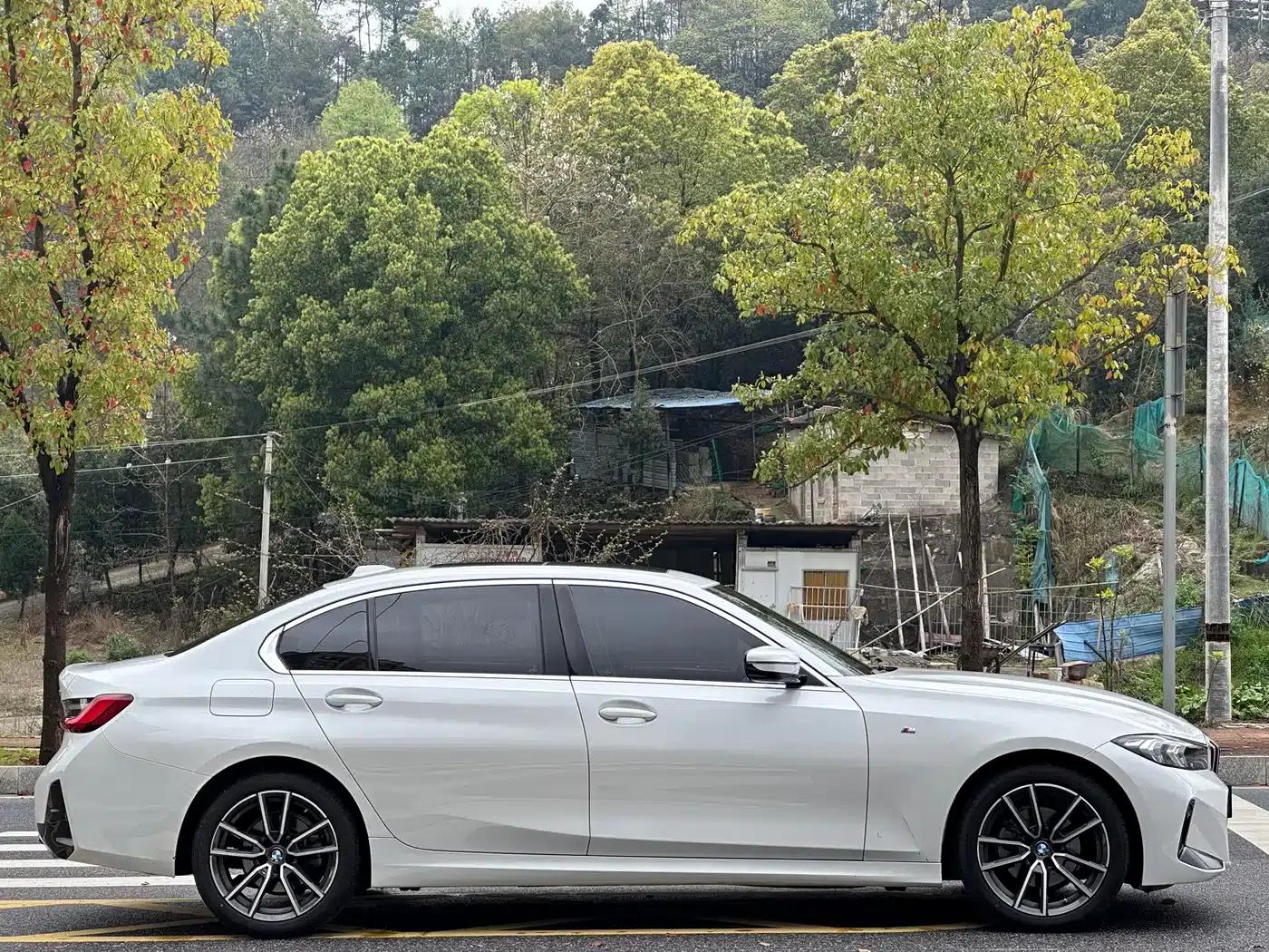 2024 BMW 3 Series 320Li M Sport Package — миниатюра 7