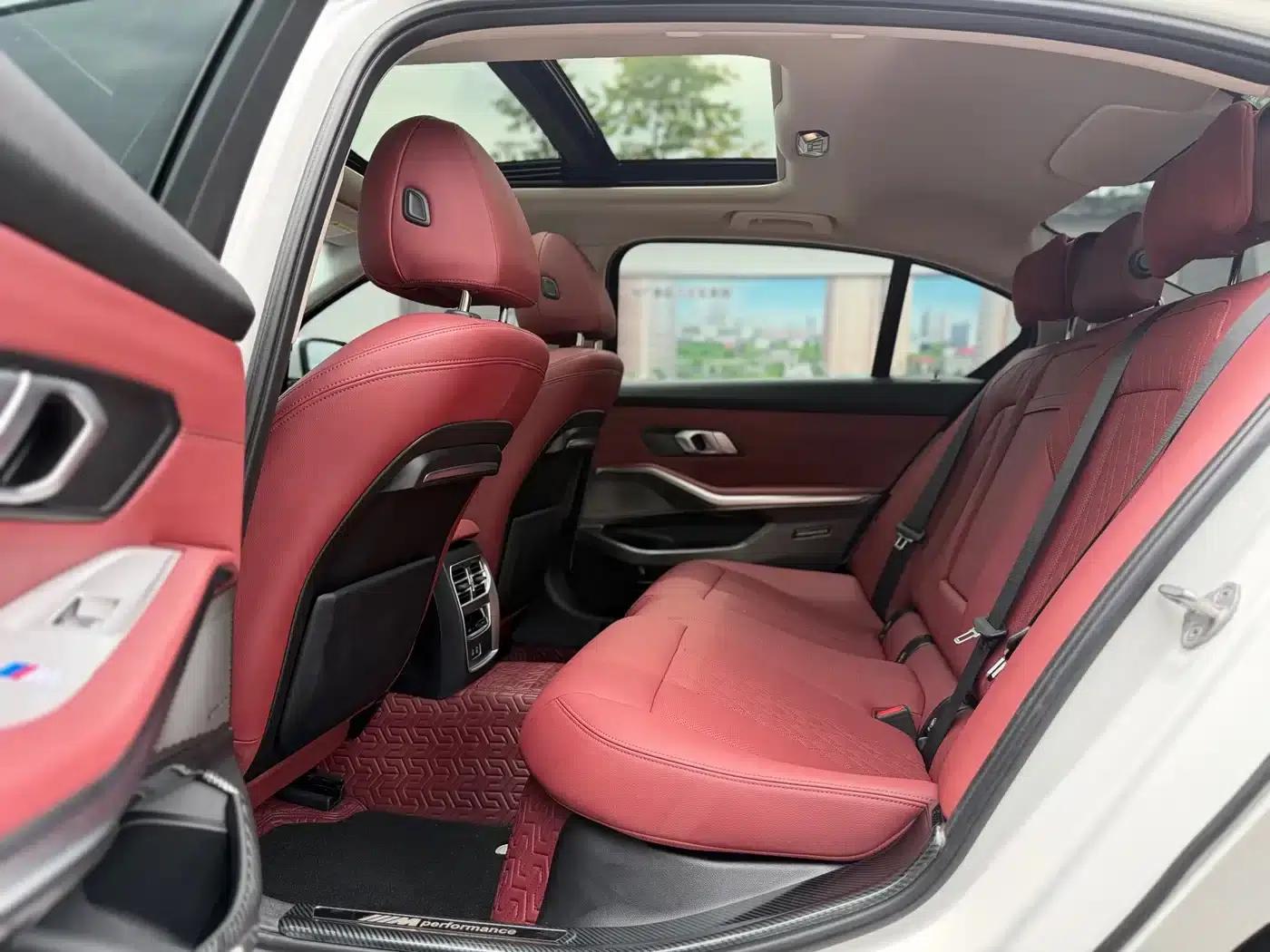 2022 BMW 3 Series 320Li M Sport Package — миниатюра 11