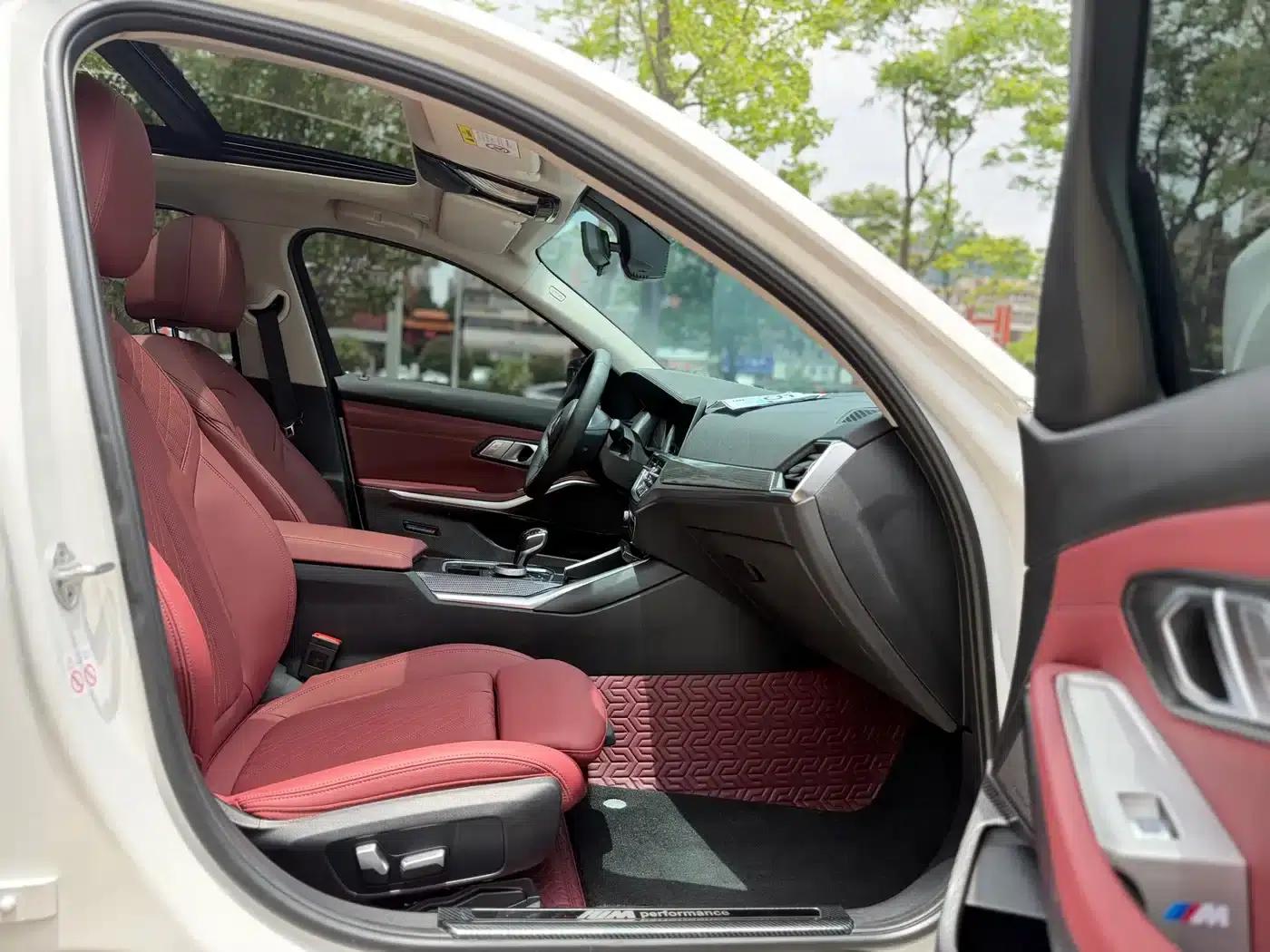 2022 BMW 3 Series 320Li M Sport Package — миниатюра 9