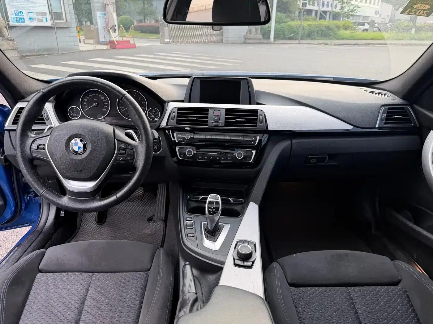 2017 BMW 3 Series 320i M Sport — миниатюра 13