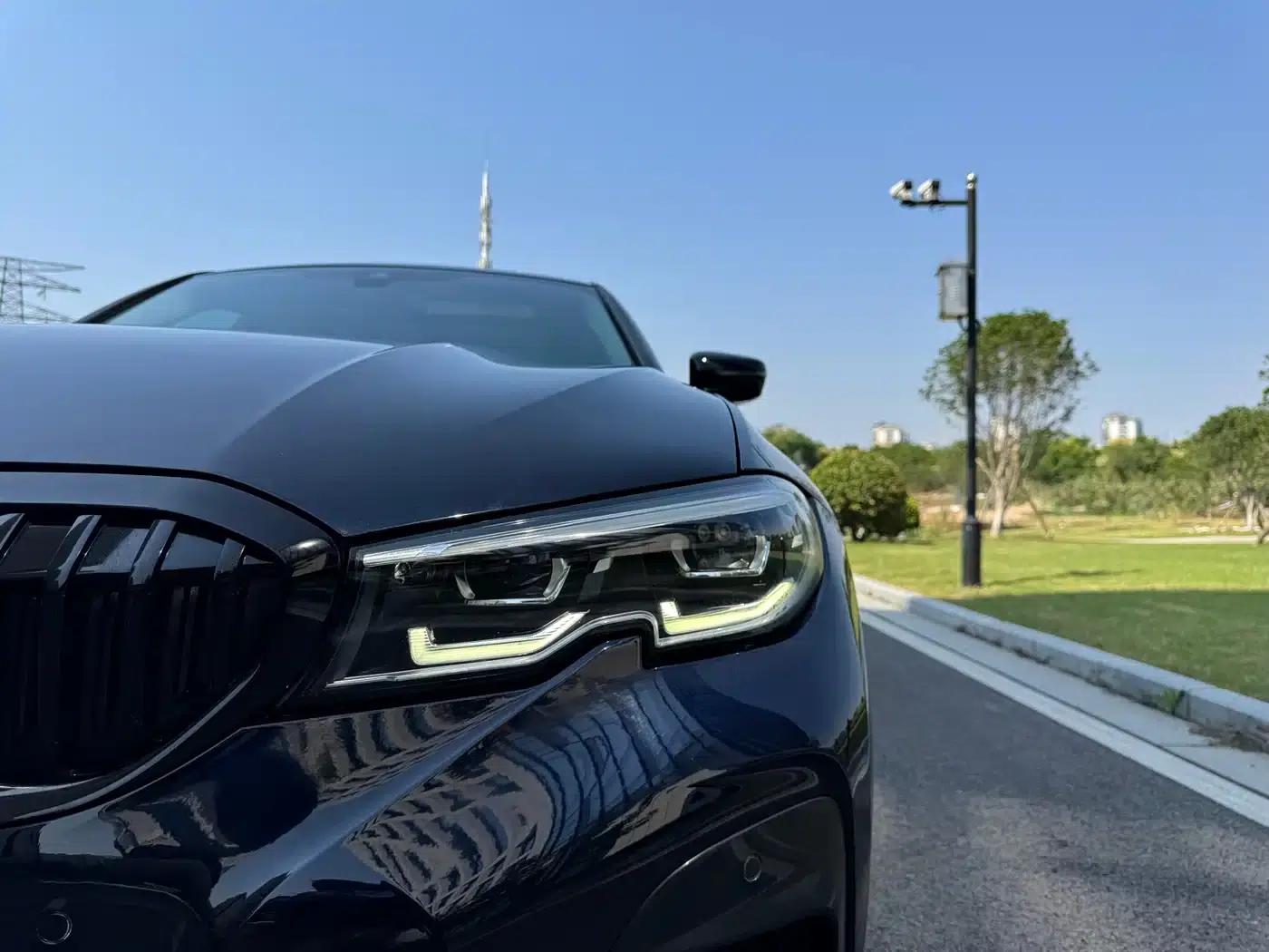2020 BMW 3 Series 325Li M Sport Shadow Edition — миниатюра 30