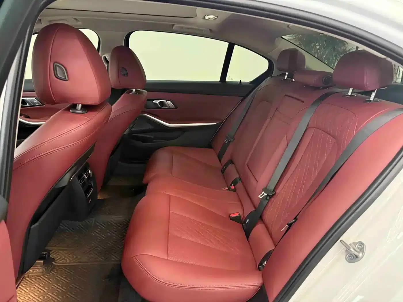 2022 BMW 3 Series 320Li M Sport Package — миниатюра 17
