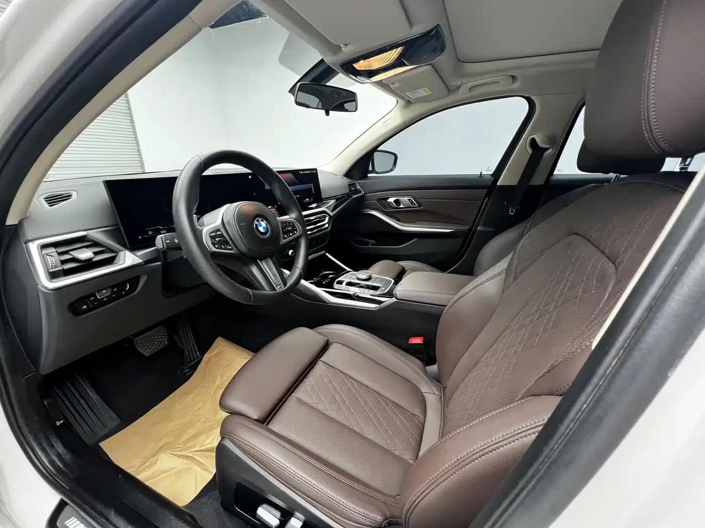 2023 BMW 3 Series 320Li M Sport Package — миниатюра 7