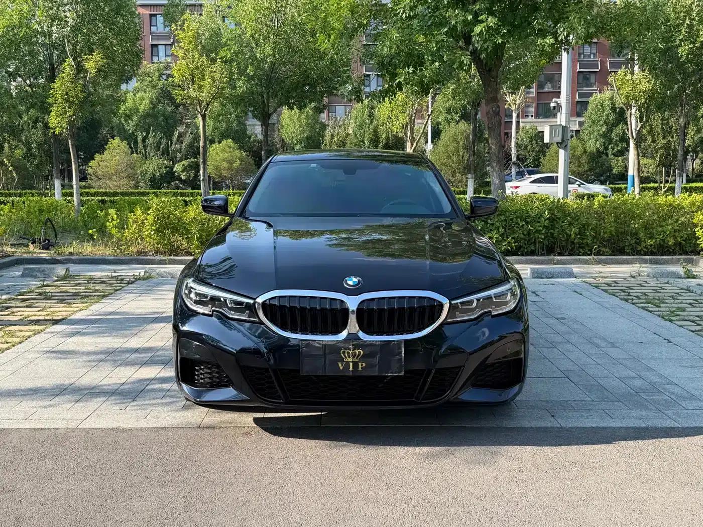 2022 BMW 3 Series 320Li M Sport Package — миниатюра 2