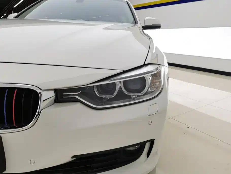 BMW 3 Series 2015 320i Fashion Edition — миниатюра 5