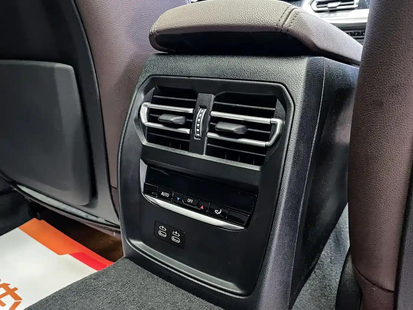 2020 BMW 3 Series 320Li M Sport Package — миниатюра 15