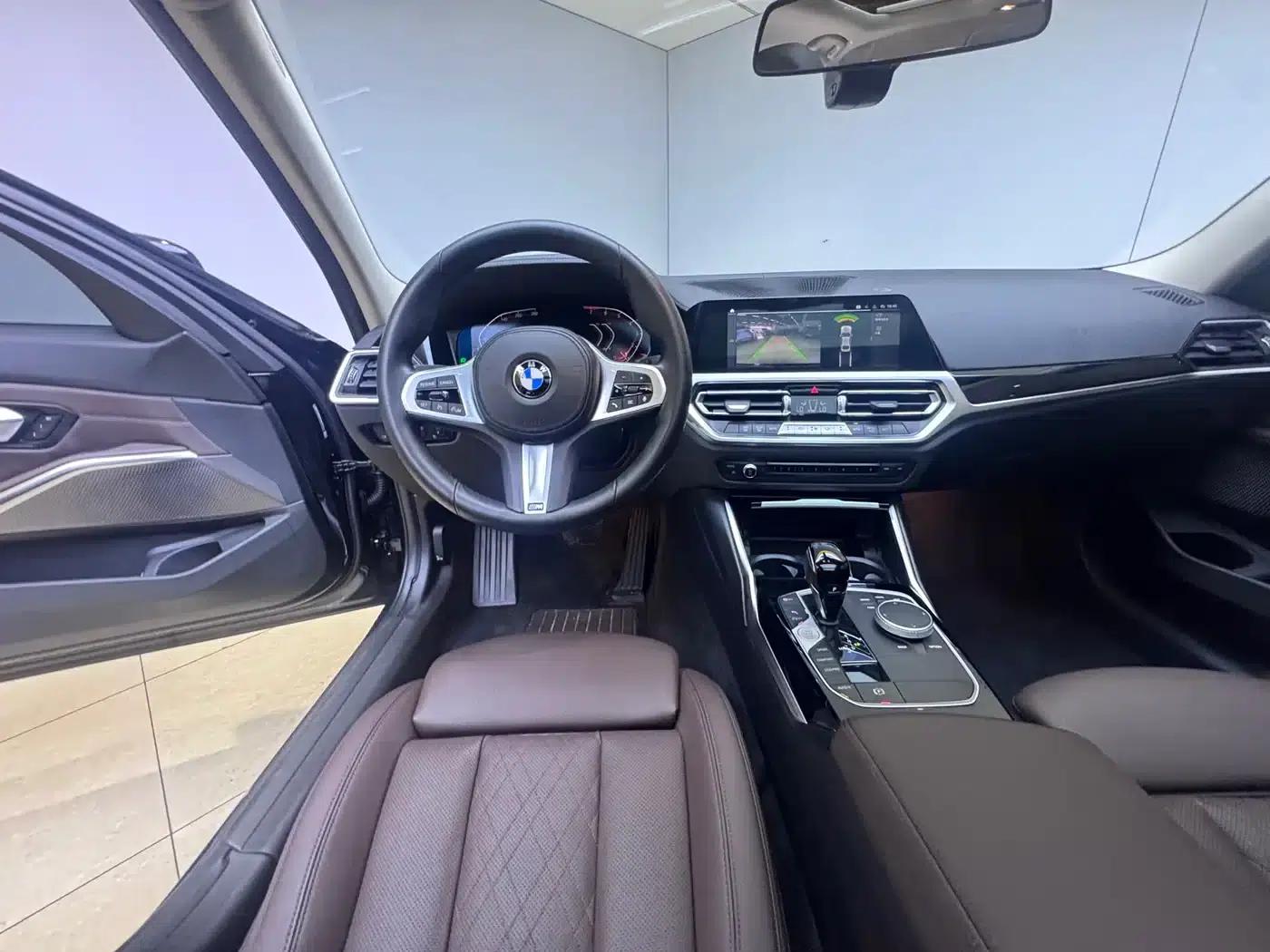 2022 BMW 3 Series 320Li M Sport Package — миниатюра 18
