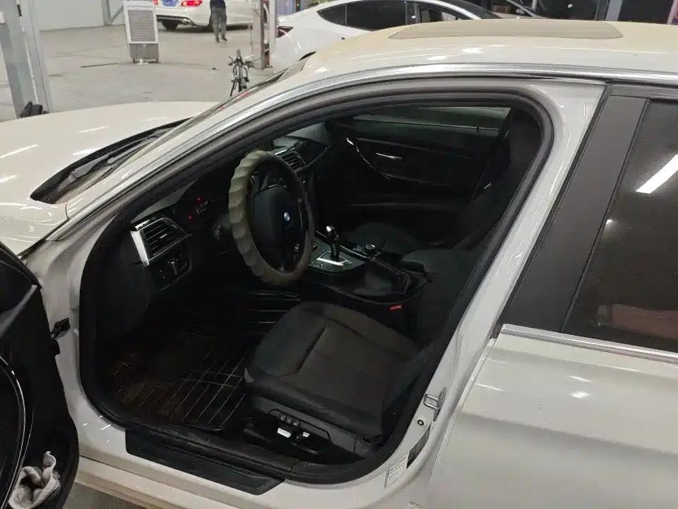 2016 BMW 3 Series 320Li Fashion Edition — миниатюра 4