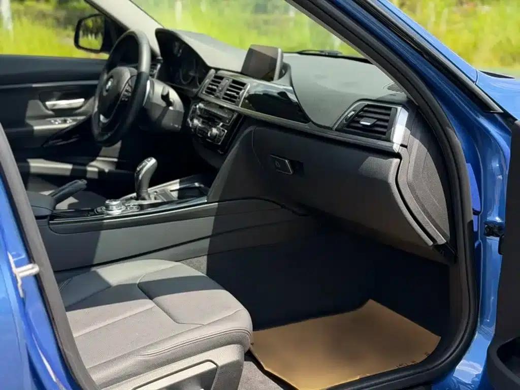 2017 BMW 3 Series 320Li M Sport — миниатюра 16