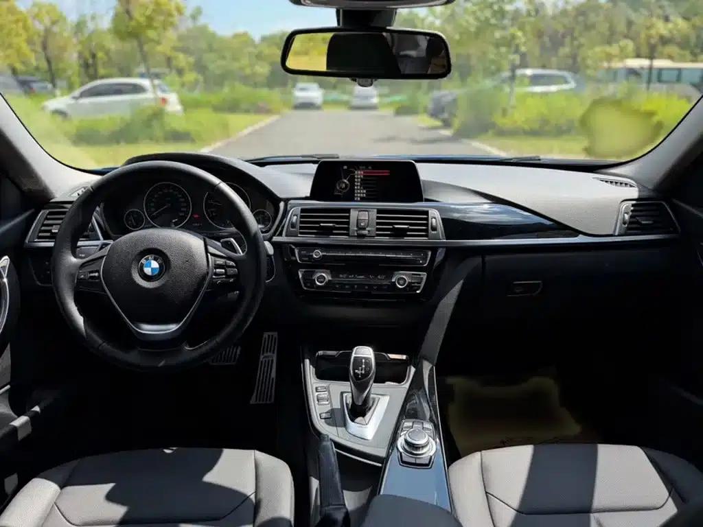 2017 BMW 3 Series 320Li M Sport — миниатюра 24