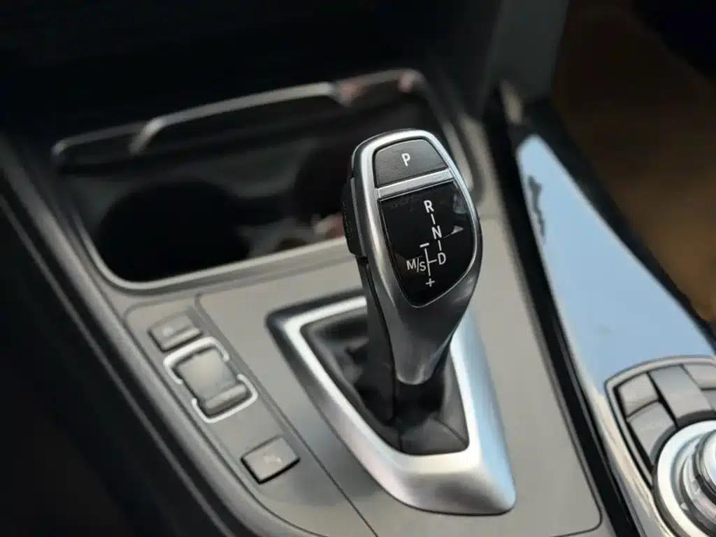 2017 BMW 3 Series 320Li M Sport — миниатюра 7