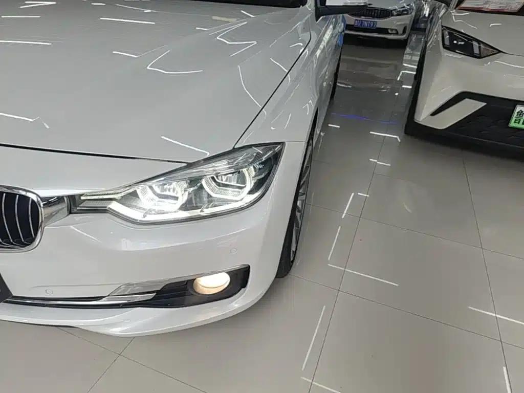 2017 BMW 3 Series 320Li Luxury Design Package — миниатюра 24