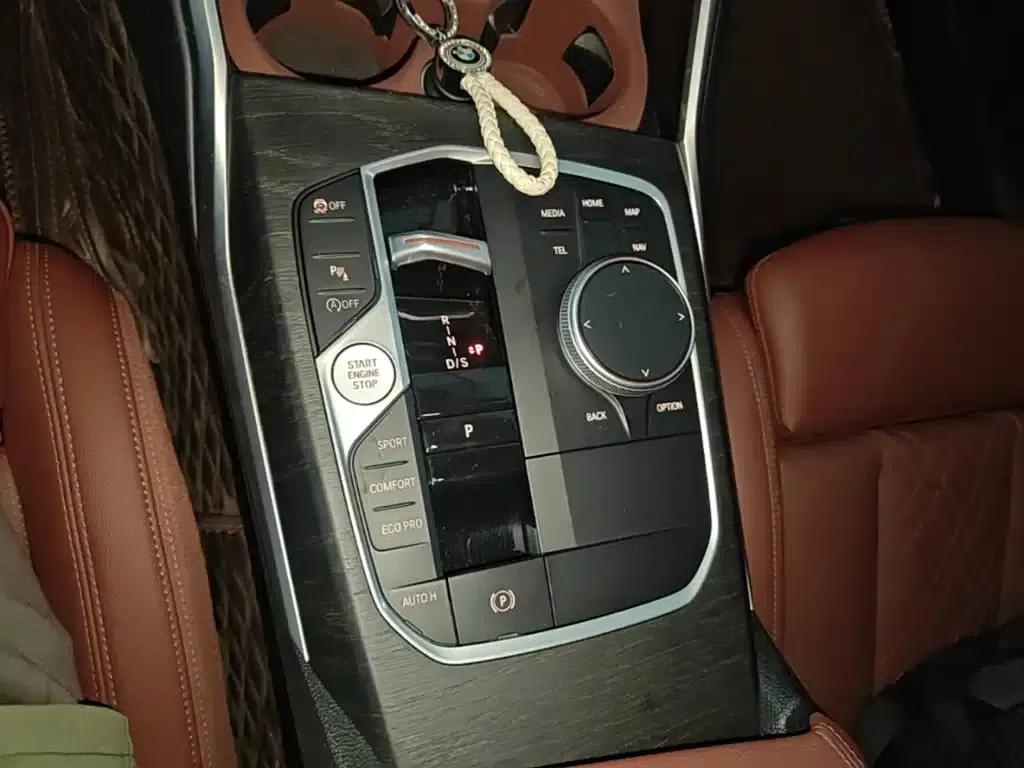 2024 BMW 3 Series 325i M Sport Package — миниатюра 14