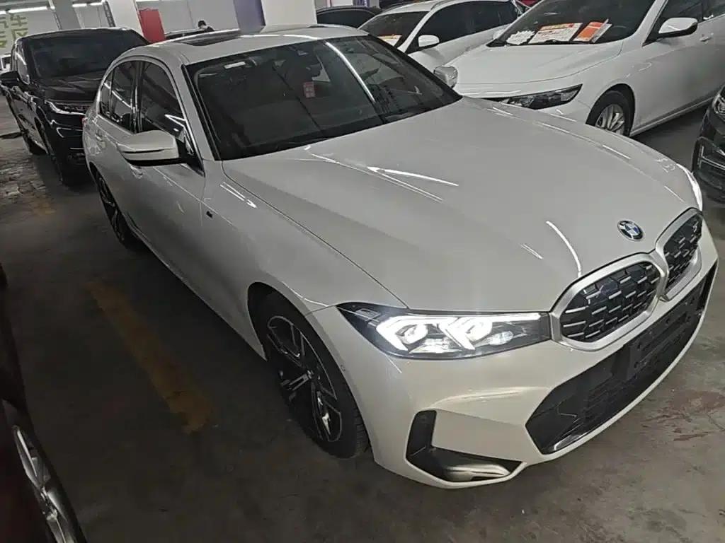 2024 BMW 3 Series 325i M Sport Package — миниатюра 4