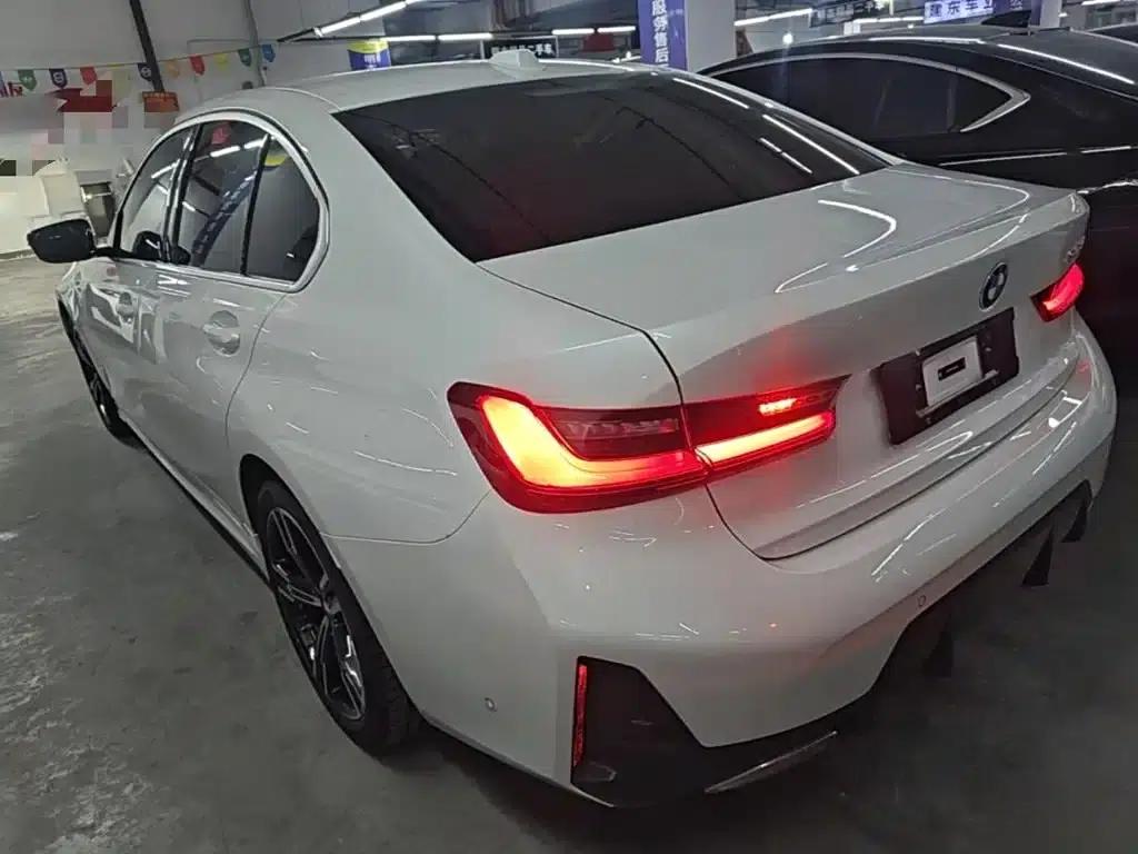 2024 BMW 3 Series 325i M Sport Package — миниатюра 5
