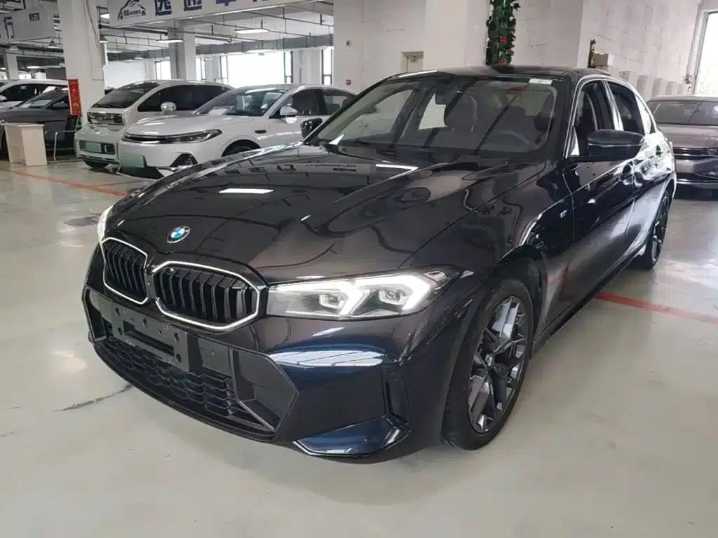 2023 BMW 3 Series 320Li M Sport Package — миниатюра 1