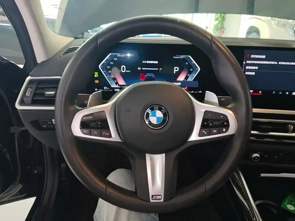 2023 BMW 3 Series 320Li M Sport Package — миниатюра 11