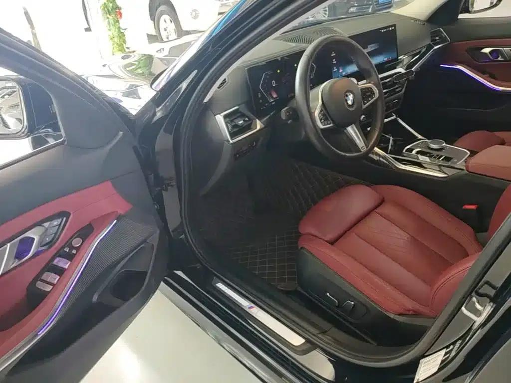 2023 BMW 3 Series 320Li M Sport Package — миниатюра 16