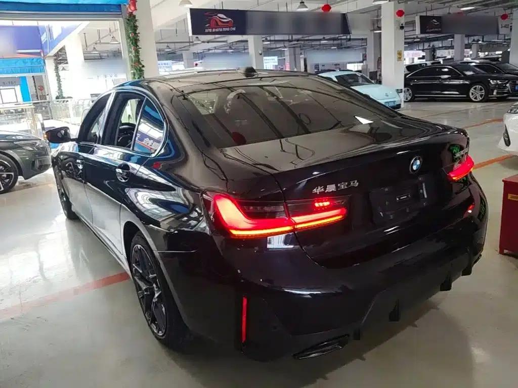 2023 BMW 3 Series 320Li M Sport Package — миниатюра 5