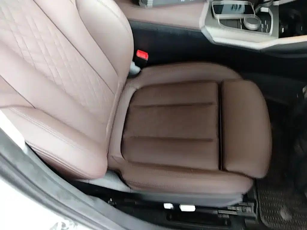 2022 BMW 3 Series 330Li xDrive M Sport Shadow Edition — миниатюра 25