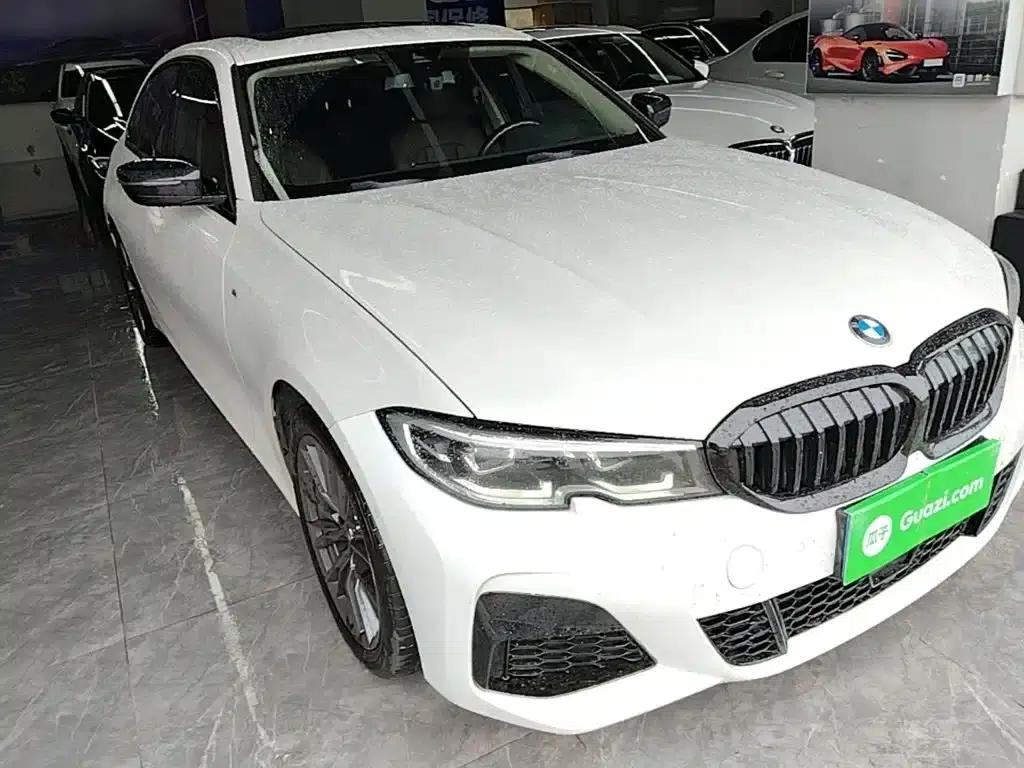 2022 BMW 3 Series 330Li xDrive M Sport Shadow Edition — миниатюра 4