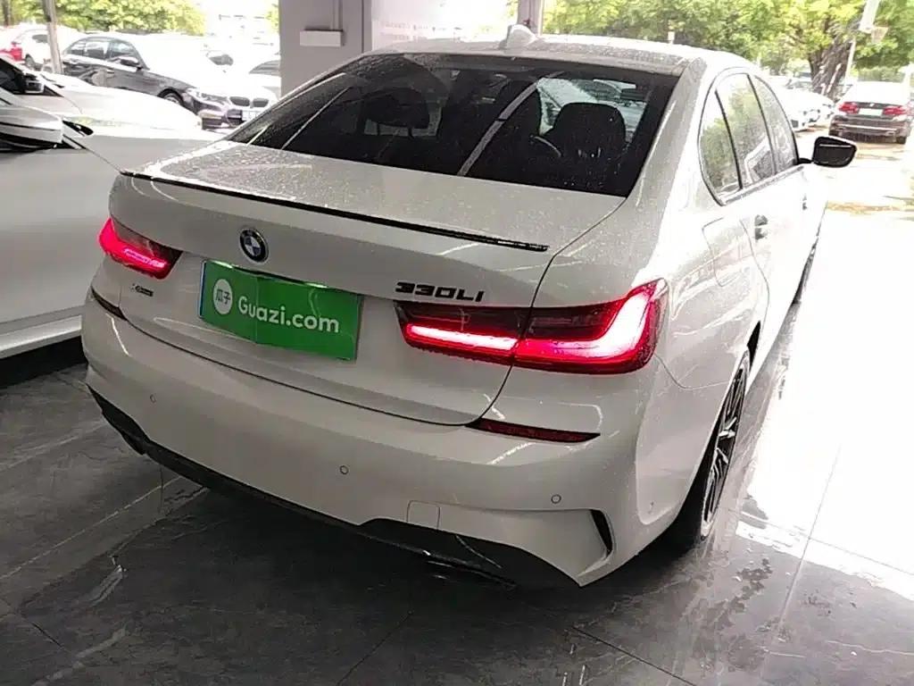 2022 BMW 3 Series 330Li xDrive M Sport Shadow Edition — миниатюра 7