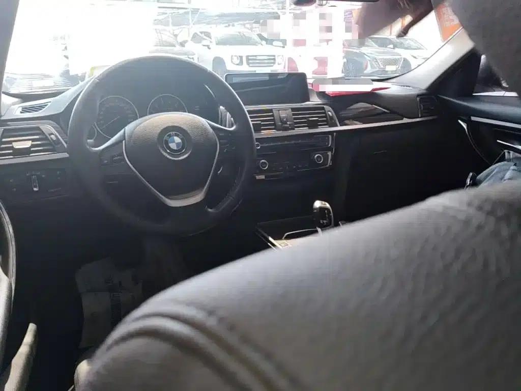 2017 BMW 3 Series 318i Fashion Edition — миниатюра 10