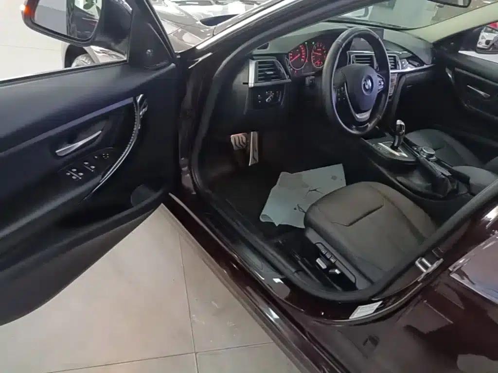 2016 BMW 3 Series 320Li Fashion Edition — миниатюра 16