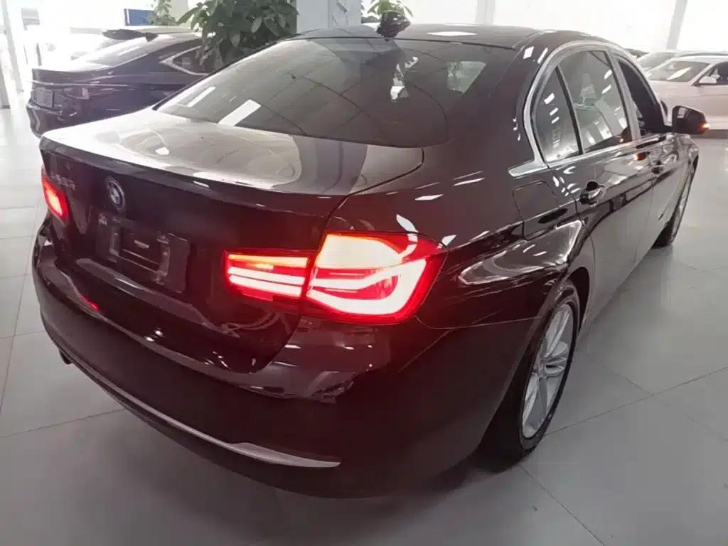 2016 BMW 3 Series 320Li Fashion Edition — миниатюра 7