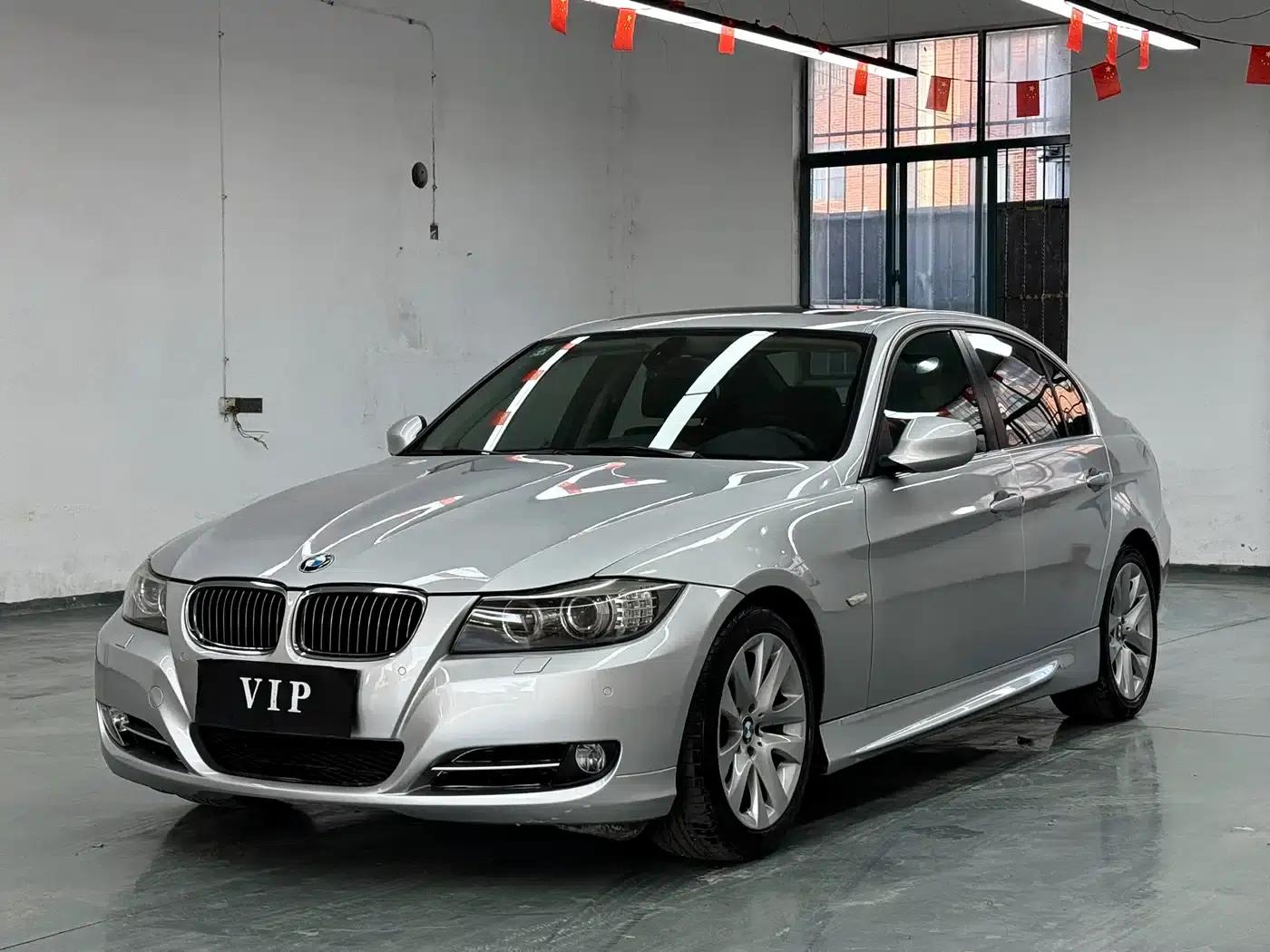 2010 BMW 3 Series Imported Model 320i Luxury — миниатюра 1