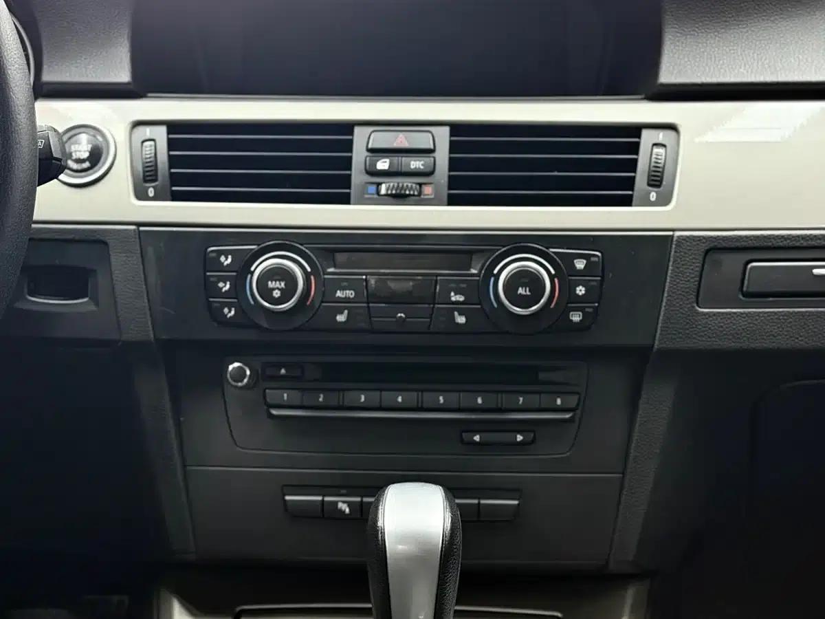 2010 BMW 3 Series Imported Model 320i Luxury — миниатюра 12
