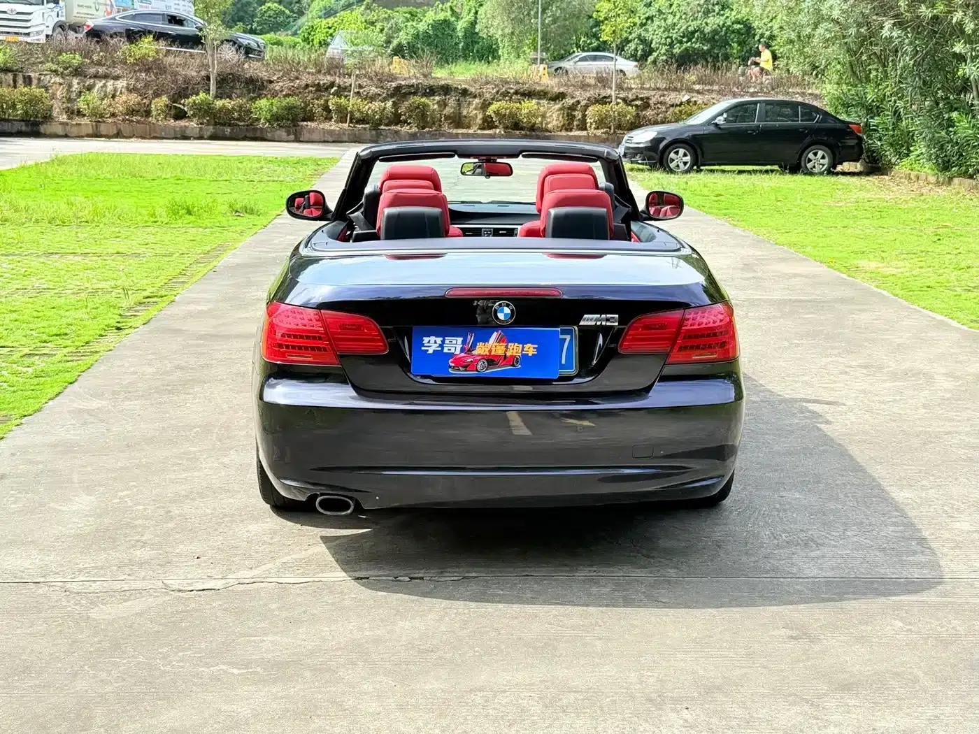 2011 BMW 3 Series Imported 320i Convertible Coupe — миниатюра 5