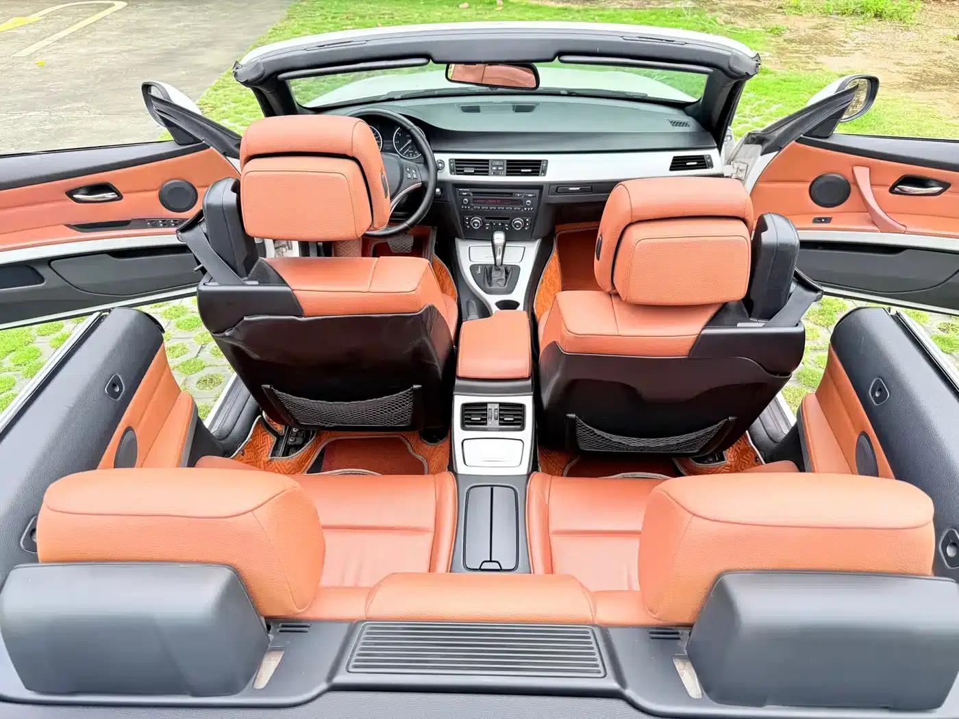 2011 BMW 3 Series Imported 320i Convertible Coupe — миниатюра 16