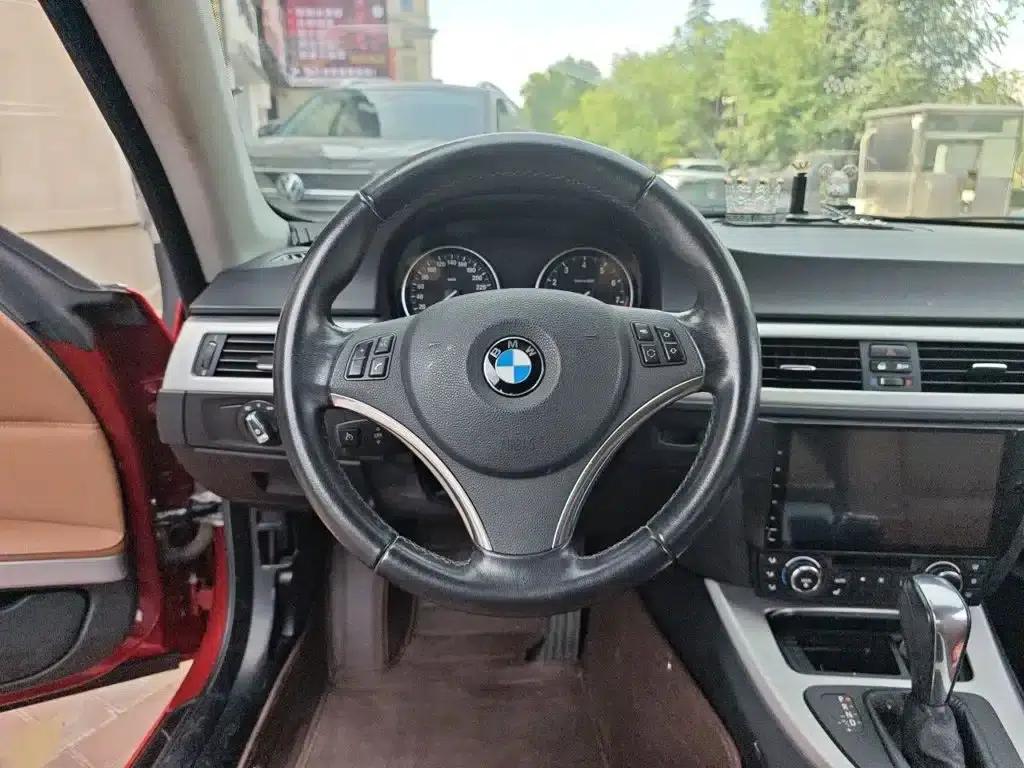 2011 BMW 3 Series 325i Coupe (Imported) — миниатюра 3
