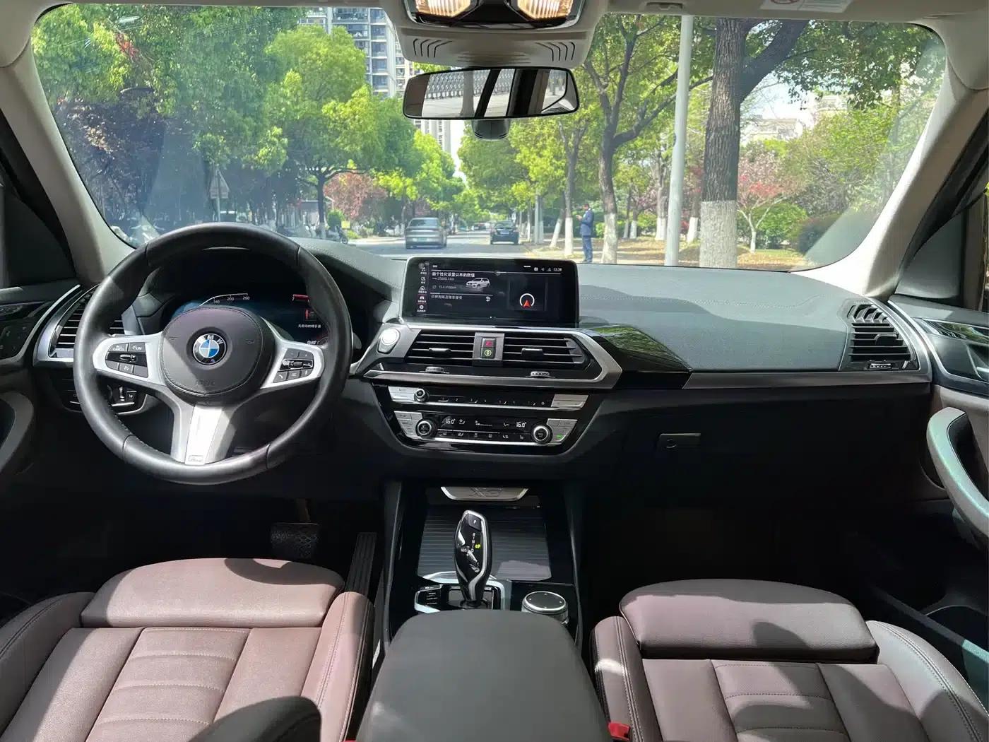 BMW X3 2021 xDrive25i M Sport Package — миниатюра 8