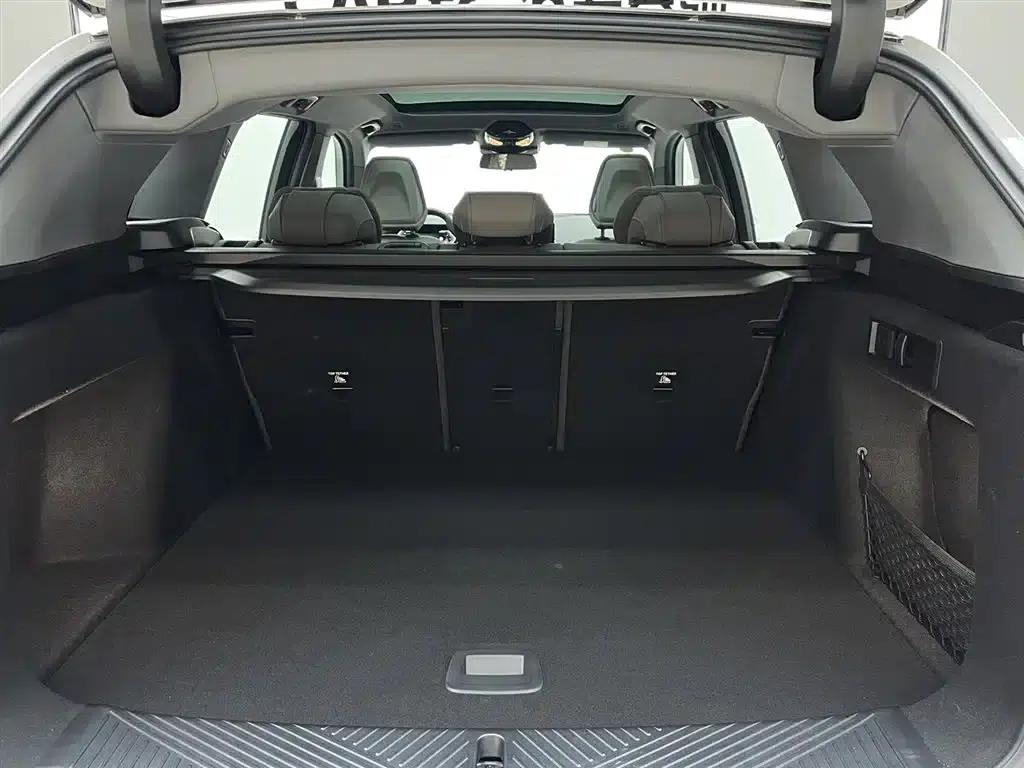 BMW X3 2025 xDrive25L Luxury Package — миниатюра 6