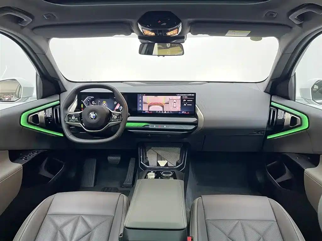 BMW X3 2025 xDrive25L Luxury Package — миниатюра 7