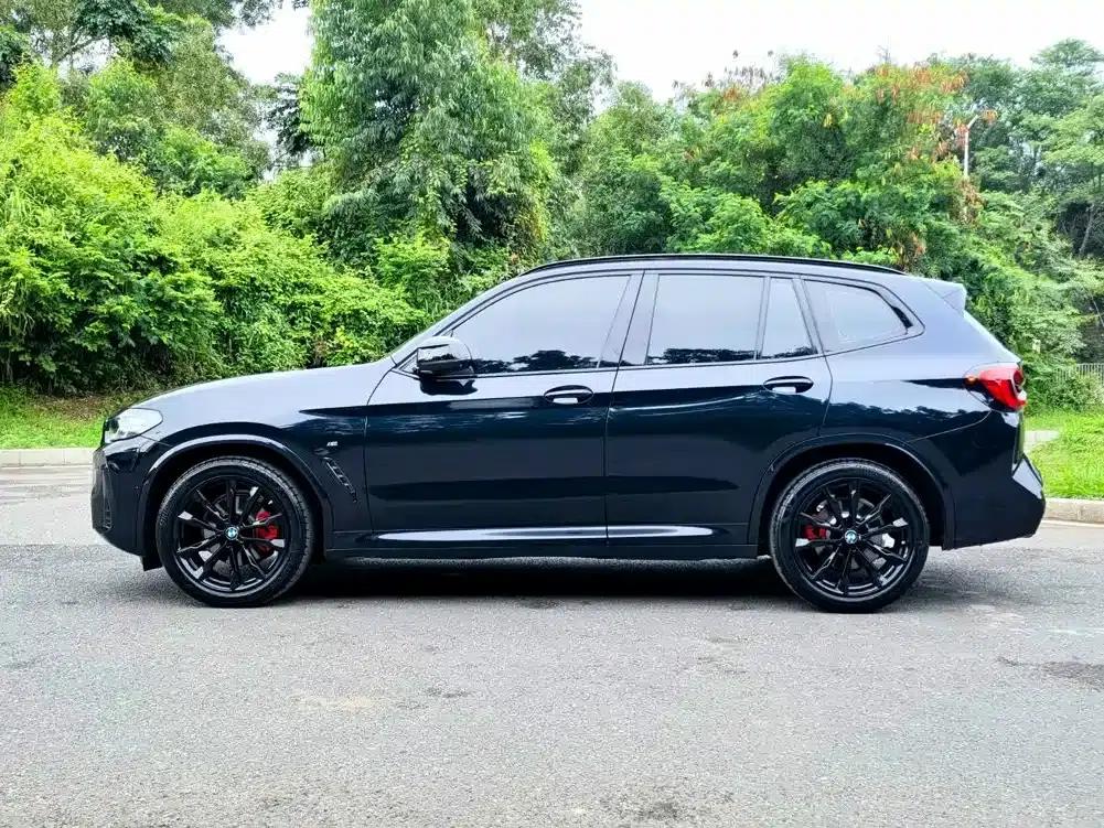 BMW X3 2022 xDrive30i Luxury M Sport Package — миниатюра 4