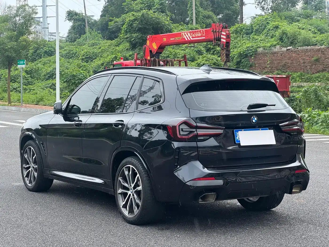 BMW X3 2022 xDrive30i Leading Edition M Sport Package — миниатюра 4