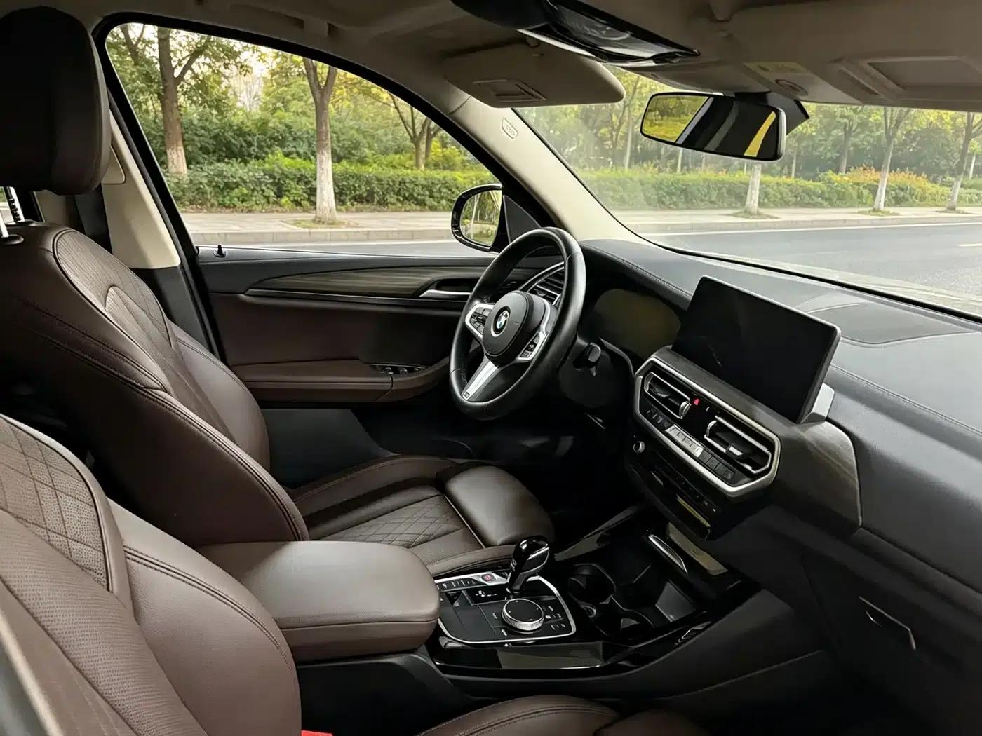 BMW X3 2022 xDrive30i Leading Edition M Sport Package — миниатюра 8