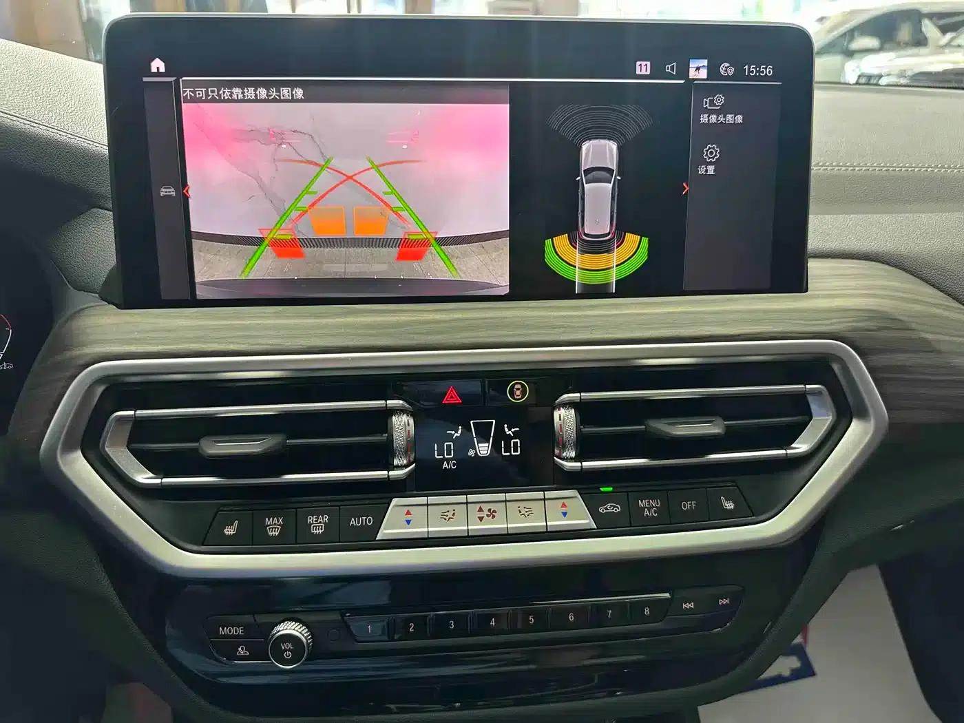 BMW X3 2022 xDrive30i Leading Edition M Sport Package — миниатюра 17