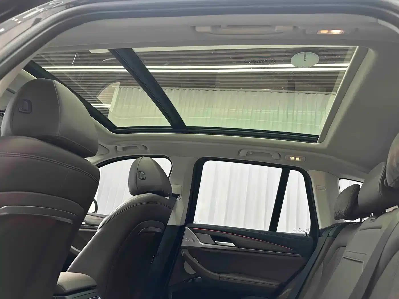 BMW X3 2022 xDrive30i Leading Edition M Sport Package — миниатюра 20
