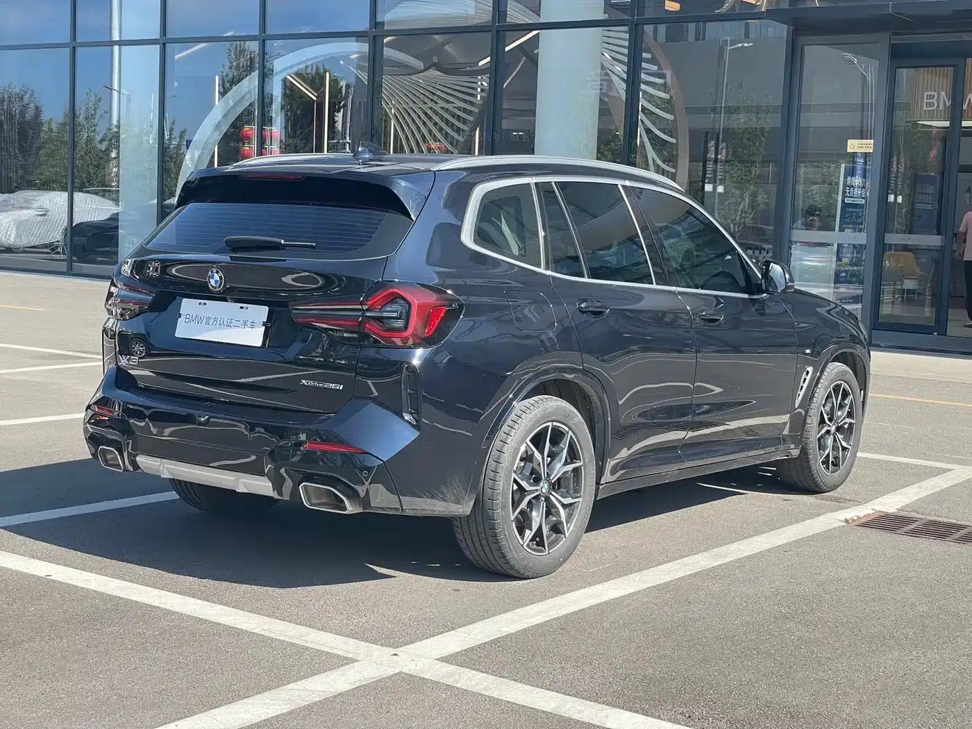 2023 BMW X3 xDrive25i M Sport Package — миниатюра 5