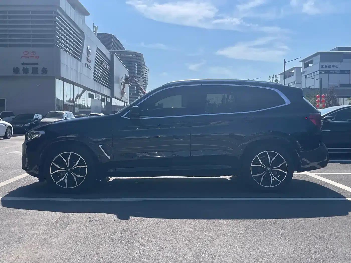 2023 BMW X3 xDrive25i M Sport Package — миниатюра 6