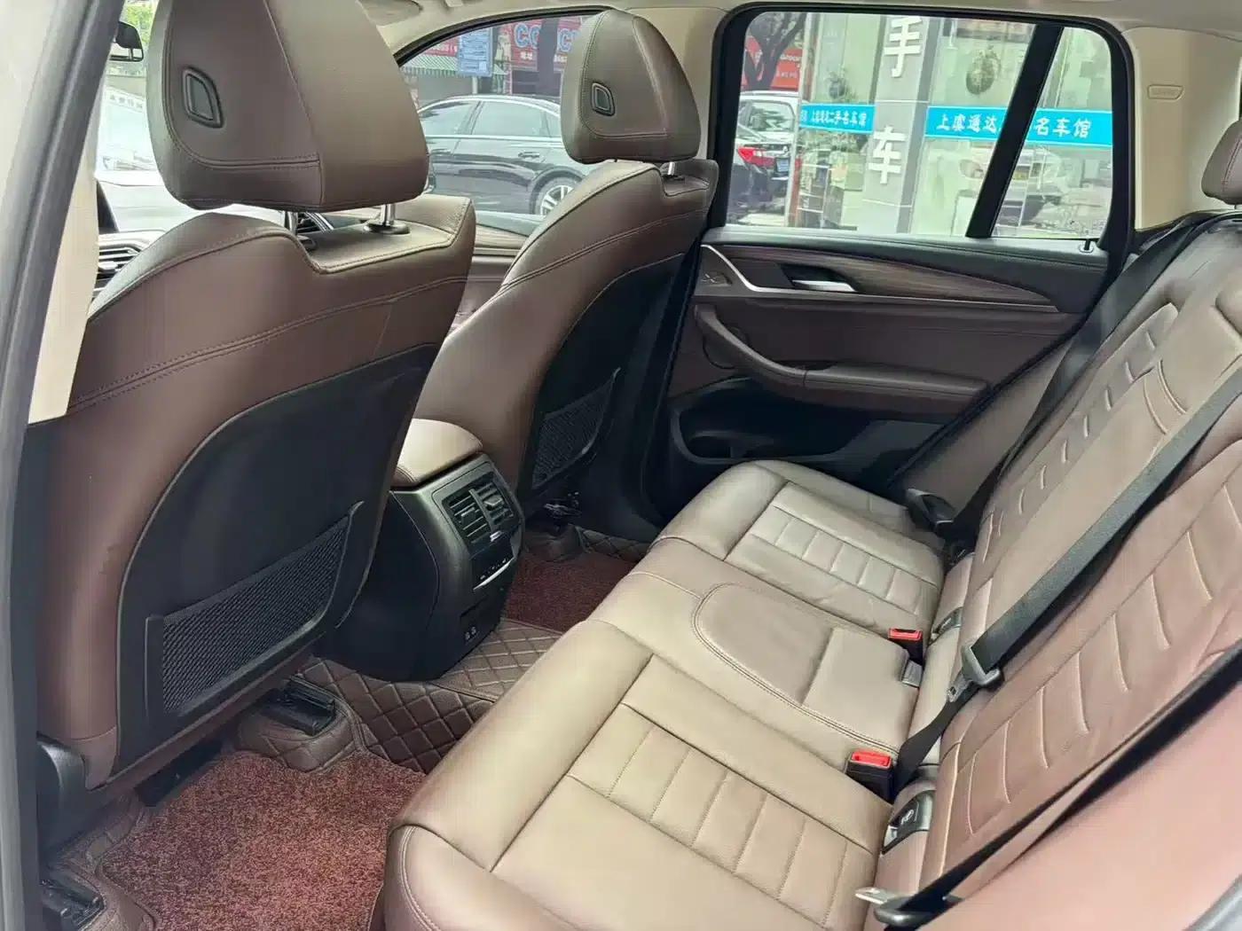 BMW X3 2020 xDrive28i Luxury Package — миниатюра 5