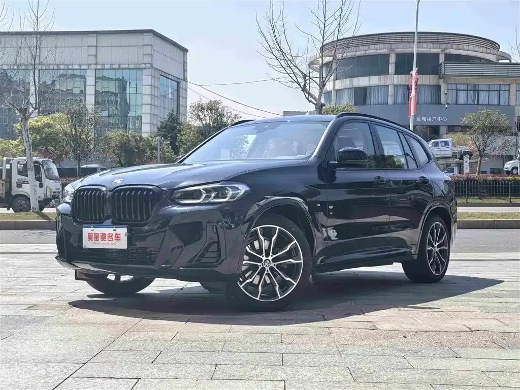 BMW X3 2023 xDrive30i Leading Edition M Sport Package — миниатюра 1
