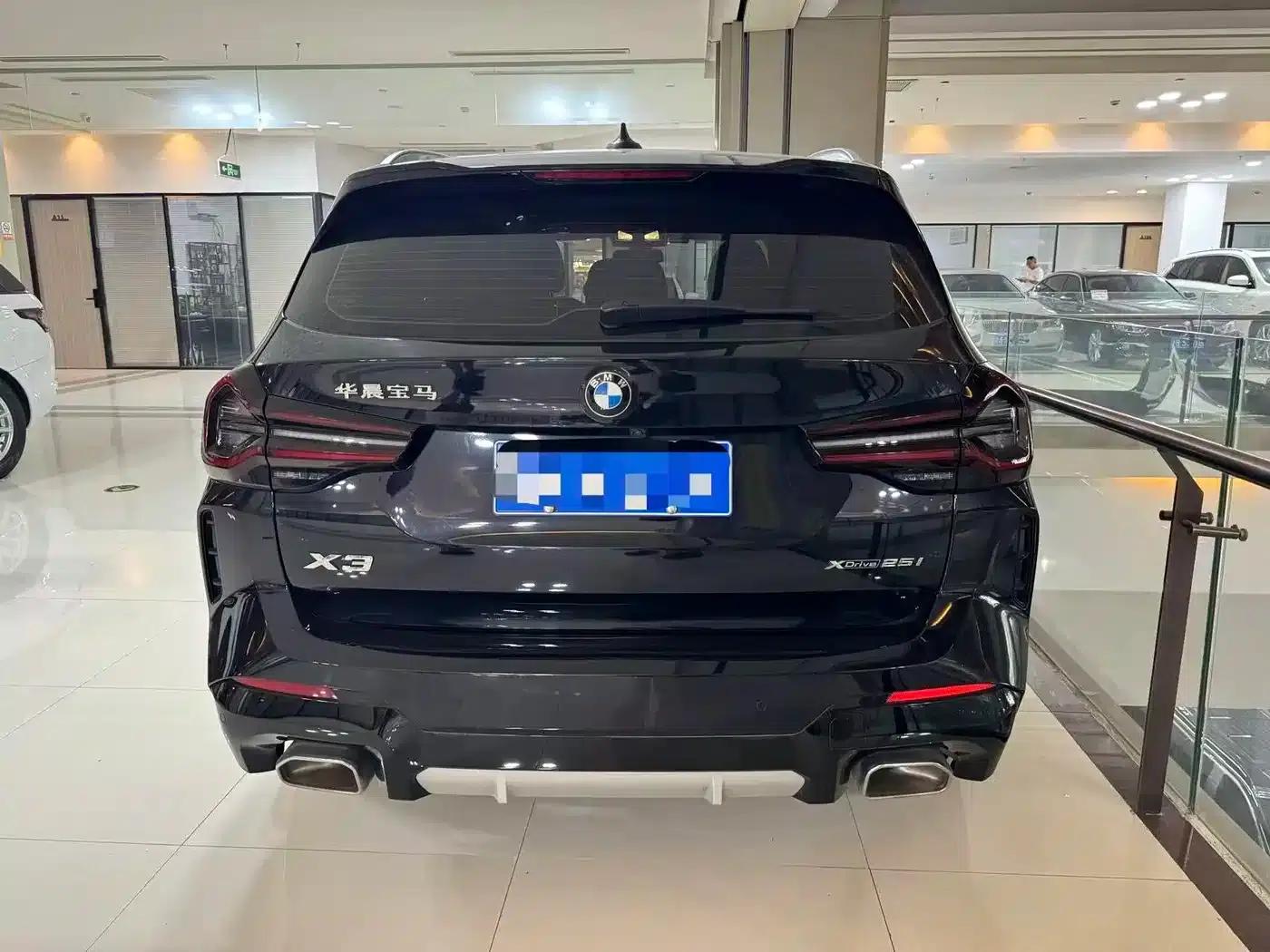 2023 BMW X3 xDrive25i M Sport Package — миниатюра 9