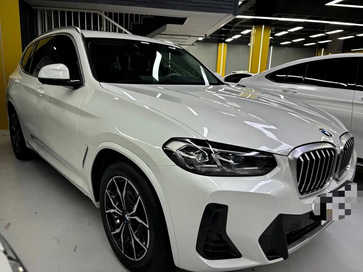 2022 BMW X3 xDrive25i M Sport Package — миниатюра 3