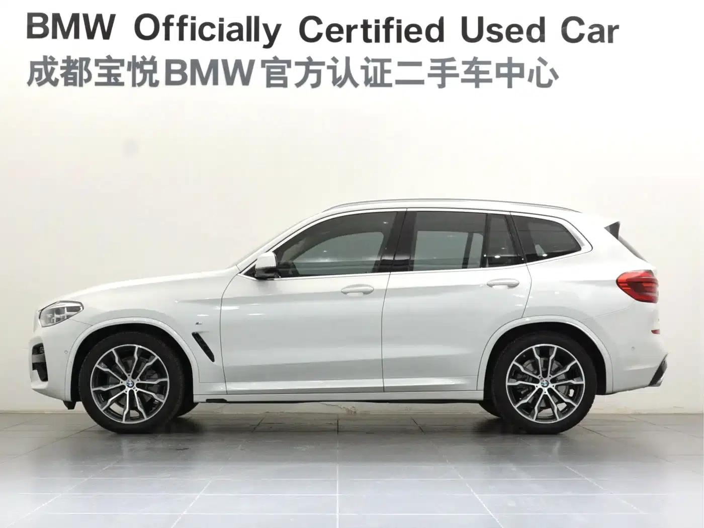 BMW X3 2021 xDrive30i Leading M Sport Package — миниатюра 3
