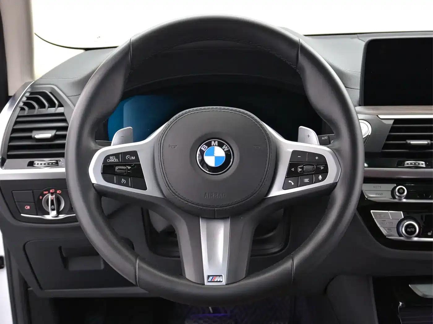 BMW X3 2021 xDrive30i Leading M Sport Package — миниатюра 10
